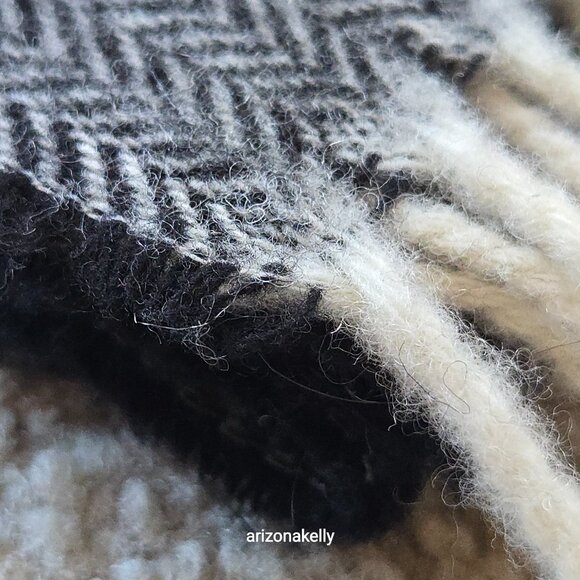 NWT Wool/Cashmere Blend Herringbone Black White Italy Il Moro Firenze - Picture 13 of 13